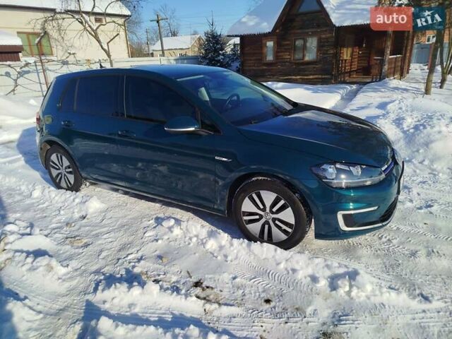 Зеленый Фольксваген e-Golf, объемом двигателя 0 л и пробегом 96 тыс. км за 13200 $, фото 1 на Automoto.ua