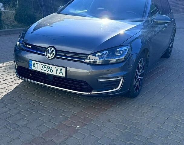 Зелений Фольксваген e-Golf, об'ємом двигуна 0 л та пробігом 161 тис. км за 13400 $, фото 1 на Automoto.ua