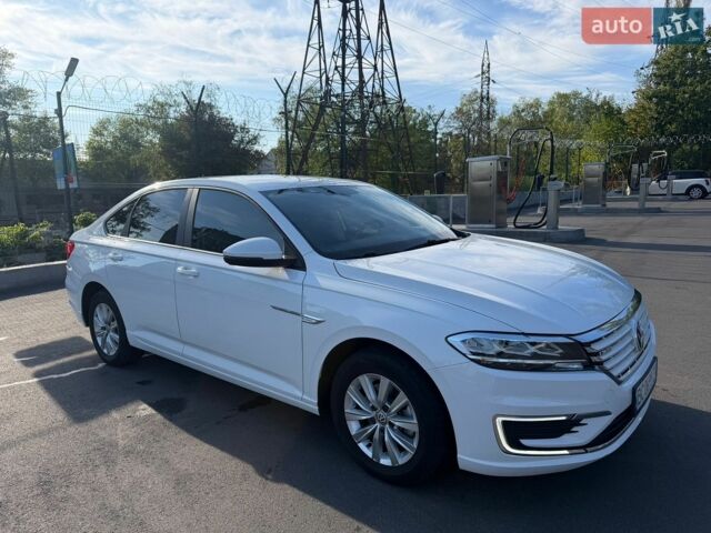 Білий Фольксваген e-Lavida, об'ємом двигуна 0 л та пробігом 58 тис. км за 13500 $, фото 1 на Automoto.ua
