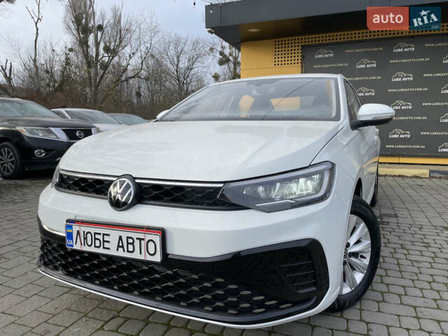 Белый Фольксваген e-Lavida, объемом двигателя 1.5 л и пробегом 6 тыс. км за 18900 $, фото 1 на Automoto.ua