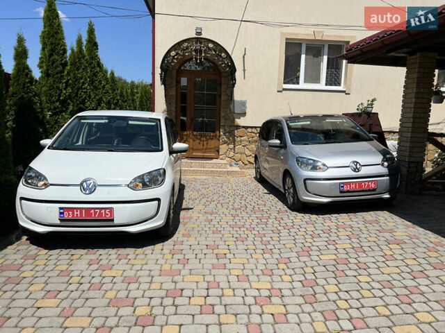 Білий Фольксваген e-up, об'ємом двигуна 0 л та пробігом 101 тис. км за 6250 $, фото 1 на Automoto.ua