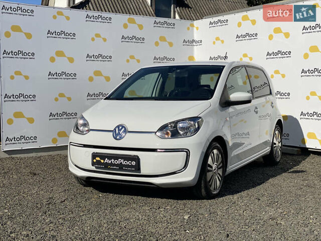 Белый Фольксваген e-up, объемом двигателя 0 л и пробегом 106 тыс. км за 6600 $, фото 1 на Automoto.ua