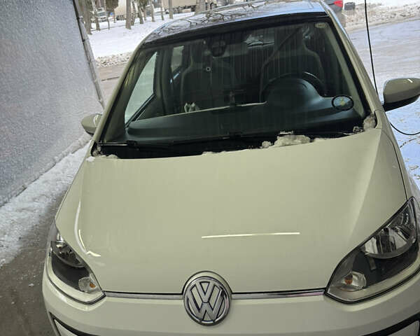 Білий Фольксваген e-up, об'ємом двигуна 0 л та пробігом 68 тис. км за 6600 $, фото 1 на Automoto.ua