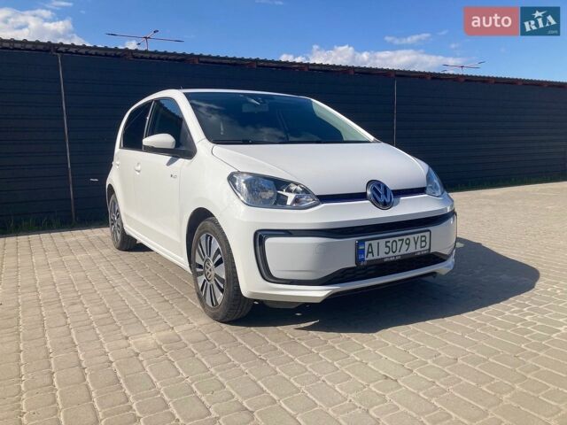 Білий Фольксваген e-up, об'ємом двигуна 0 л та пробігом 82 тис. км за 8300 $, фото 1 на Automoto.ua