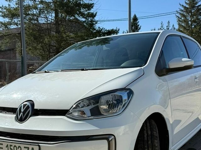 Білий Фольксваген e-up, об'ємом двигуна 0 л та пробігом 51 тис. км за 12500 $, фото 1 на Automoto.ua