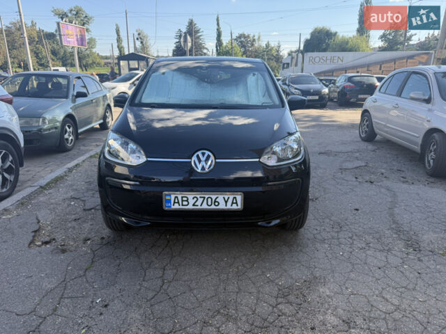 Чорний Фольксваген e-up, об'ємом двигуна 0 л та пробігом 84 тис. км за 7800 $, фото 1 на Automoto.ua