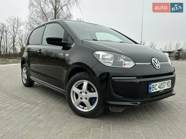 Черный Фольксваген e-up, объемом двигателя 0 л и пробегом 57 тыс. км за 6900 $, фото 1 на Automoto.ua