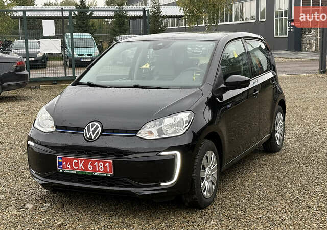 Черный Фольксваген e-up, объемом двигателя 0 л и пробегом 50 тыс. км за 9999 $, фото 1 на Automoto.ua