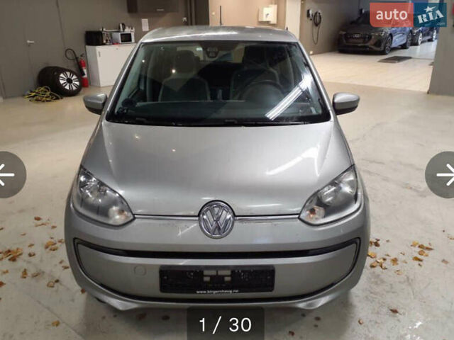 Фольксваген e-up, об'ємом двигуна 0 л та пробігом 82 тис. км за 6500 $, фото 1 на Automoto.ua