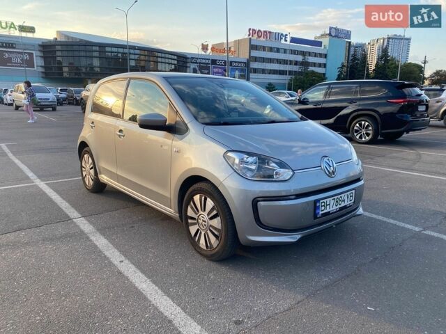 Фольксваген e-up, объемом двигателя 0 л и пробегом 106 тыс. км за 7600 $, фото 1 на Automoto.ua