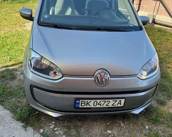 Фольксваген e-up, объемом двигателя 0 л и пробегом 110 тыс. км за 6500 $, фото 1 на Automoto.ua