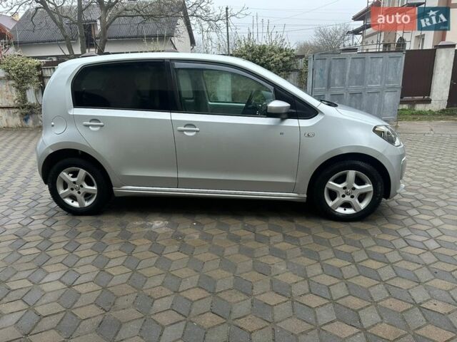 Сірий Фольксваген e-up, об'ємом двигуна 0 л та пробігом 181 тис. км за 5200 $, фото 1 на Automoto.ua