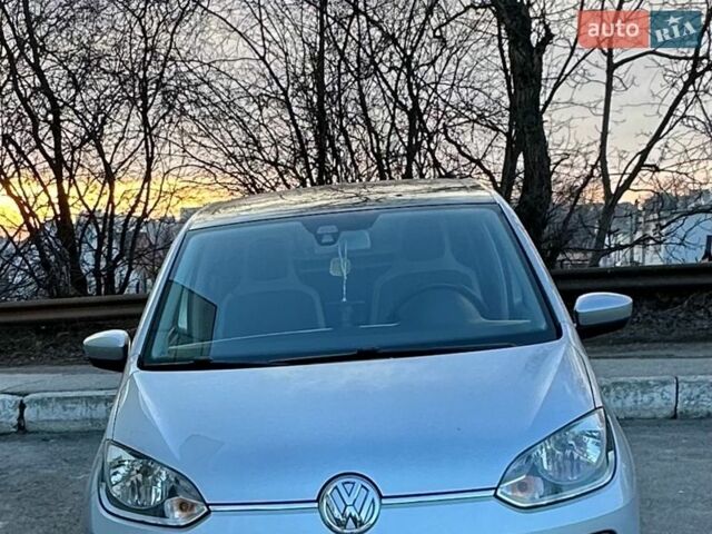 Сірий Фольксваген e-up, об'ємом двигуна 0 л та пробігом 126 тис. км за 6000 $, фото 1 на Automoto.ua