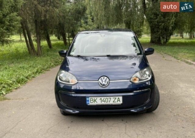 Синій Фольксваген e-up, об'ємом двигуна 0 л та пробігом 120 тис. км за 6400 $, фото 1 на Automoto.ua