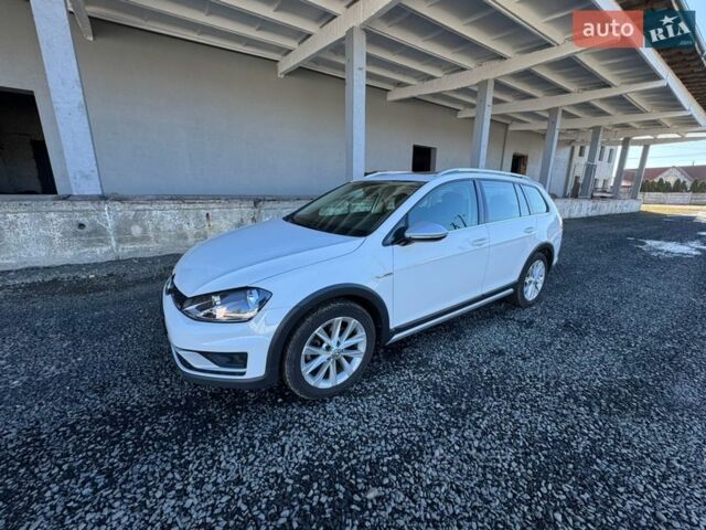 Белый Фольксваген Golf Alltrack, объемом двигателя 1.8 л и пробегом 260 тыс. км за 14900 $, фото 1 на Automoto.ua