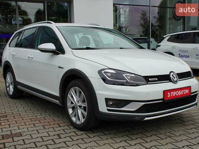 Белый Фольксваген Golf Alltrack, объемом двигателя 1.8 л и пробегом 132 тыс. км за 14600 $, фото 1 на Automoto.ua