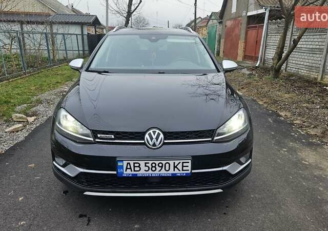 Черный Фольксваген Golf Alltrack, объемом двигателя 1.97 л и пробегом 236 тыс. км за 14900 $, фото 1 на Automoto.ua