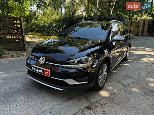 Чорний Фольксваген Golf Alltrack, об'ємом двигуна 1.8 л та пробігом 142 тис. км за 15690 $, фото 1 на Automoto.ua