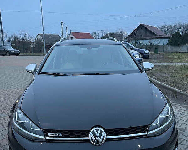 Чорний Фольксваген Golf Alltrack, об'ємом двигуна 1.8 л та пробігом 70 тис. км за 16000 $, фото 1 на Automoto.ua