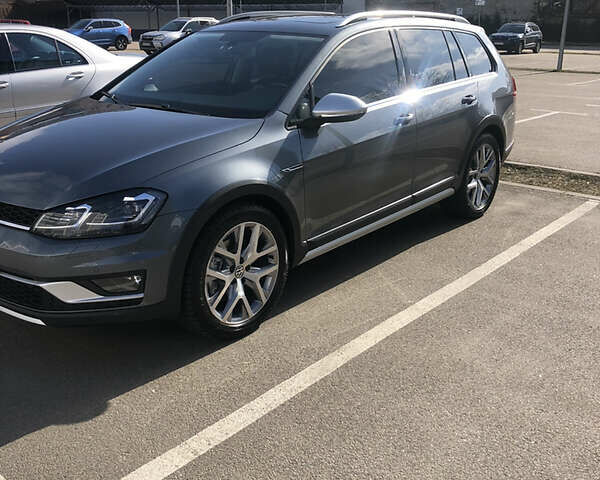 Фольксваген Golf Alltrack, объемом двигателя 1.8 л и пробегом 93 тыс. км за 17200 $, фото 1 на Automoto.ua