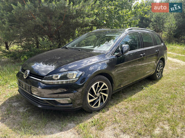 Сірий Фольксваген Golf Alltrack, об'ємом двигуна 1.6 л та пробігом 230 тис. км за 13600 $, фото 1 на Automoto.ua