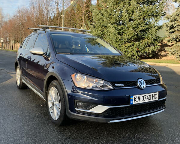 Синій Фольксваген Golf Alltrack, об'ємом двигуна 1.8 л та пробігом 85 тис. км за 14099 $, фото 1 на Automoto.ua