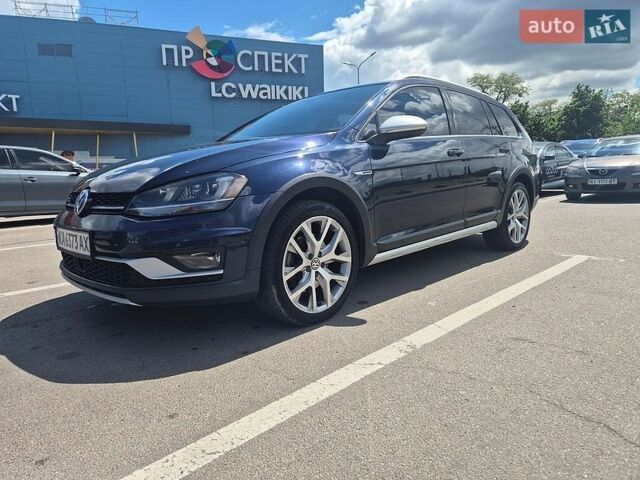 Синий Фольксваген Golf Alltrack, объемом двигателя 1.8 л и пробегом 128 тыс. км за 14000 $, фото 1 на Automoto.ua