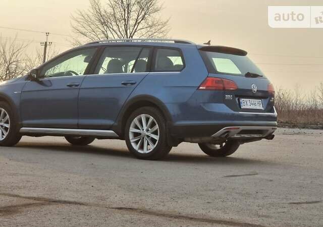 Синий Фольксваген Golf Alltrack, объемом двигателя 1.8 л и пробегом 146 тыс. км за 11499 $, фото 1 на Automoto.ua