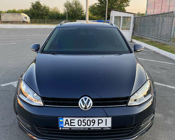 Синій Фольксваген Golf Alltrack, об'ємом двигуна 1.8 л та пробігом 60 тис. км за 14200 $, фото 1 на Automoto.ua