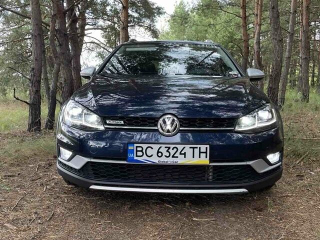 Синій Фольксваген Golf Alltrack, об'ємом двигуна 1.8 л та пробігом 82 тис. км за 19500 $, фото 1 на Automoto.ua