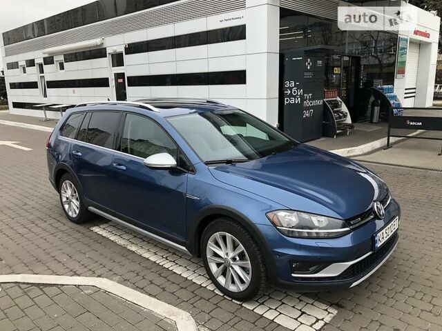 Синий Фольксваген Golf Alltrack, объемом двигателя 1.8 л и пробегом 86 тыс. км за 17000 $, фото 1 на Automoto.ua