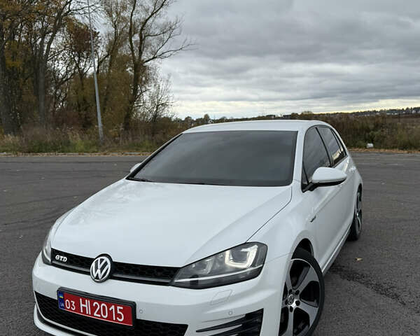 Белый Фольксваген Golf GTD, объемом двигателя 2 л и пробегом 218 тыс. км за 14550 $, фото 1 на Automoto.ua