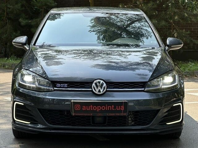 Серый Фольксваген Golf GTE, объемом двигателя 1.4 л и пробегом 164 тыс. км за 16999 $, фото 1 на Automoto.ua