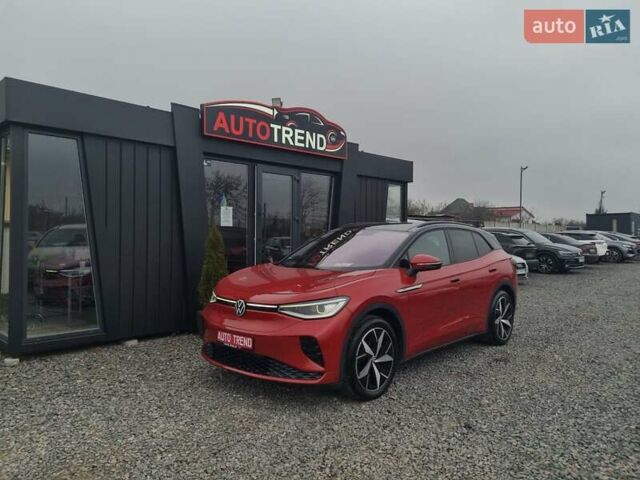 Красный Фольксваген ID.4 GTX, объемом двигателя 0 л и пробегом 55 тыс. км за 32300 $, фото 1 на Automoto.ua