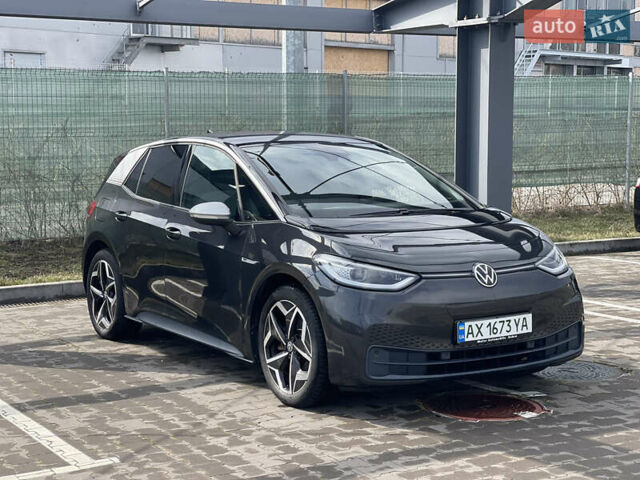 Белый Фольксваген ID.3, объемом двигателя 0 л и пробегом 58 тыс. км за 19999 $, фото 1 на Automoto.ua