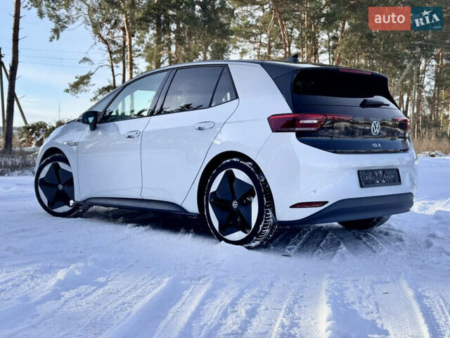 Білий Фольксваген ID.3, об'ємом двигуна 0 л та пробігом 114 тис. км за 19300 $, фото 1 на Automoto.ua