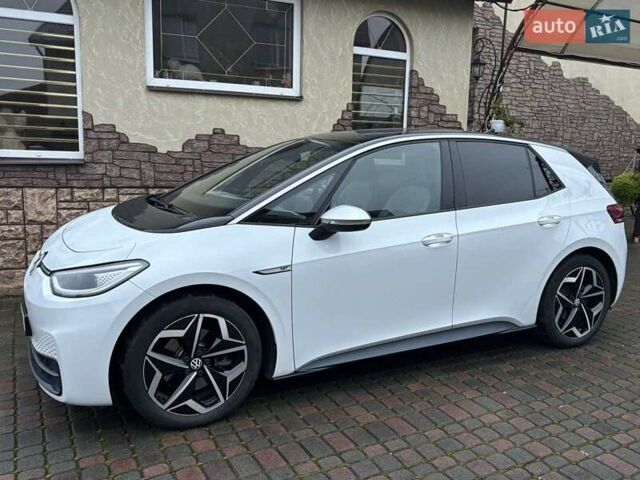 Білий Фольксваген ID.3, об'ємом двигуна 0 л та пробігом 200 тис. км за 13999 $, фото 1 на Automoto.ua