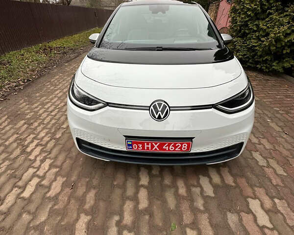 Белый Фольксваген ID.3, объемом двигателя 0 л и пробегом 164 тыс. км за 17000 $, фото 1 на Automoto.ua