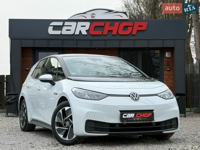 Білий Фольксваген ID.3, об'ємом двигуна 0 л та пробігом 157 тис. км за 16900 $, фото 1 на Automoto.ua