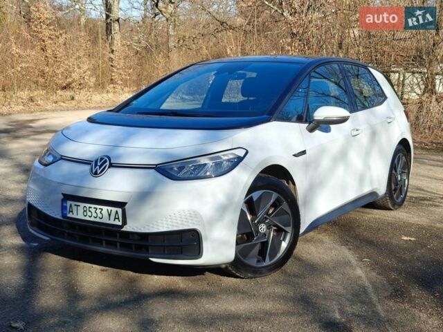 Білий Фольксваген ID.3, об'ємом двигуна 0 л та пробігом 150 тис. км за 16800 $, фото 1 на Automoto.ua