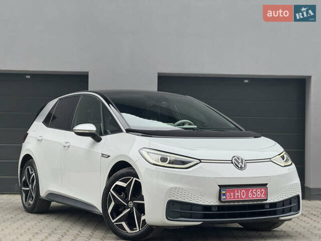Білий Фольксваген ID.3, об'ємом двигуна 0 л та пробігом 84 тис. км за 17400 $, фото 1 на Automoto.ua