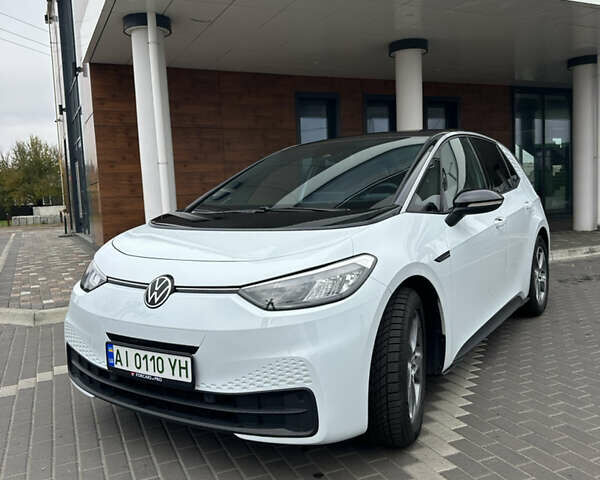 Білий Фольксваген ID.3, об'ємом двигуна 0 л та пробігом 33 тис. км за 18600 $, фото 1 на Automoto.ua