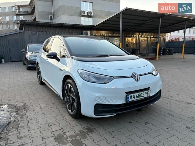 Белый Фольксваген ID.3, объемом двигателя 0 л и пробегом 15 тыс. км за 18900 $, фото 1 на Automoto.ua
