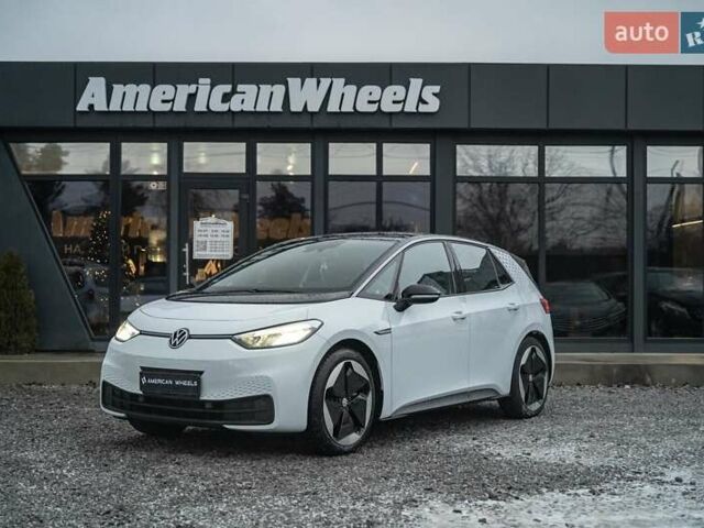 Белый Фольксваген ID.3, объемом двигателя 0 л и пробегом 37 тыс. км за 18900 $, фото 1 на Automoto.ua