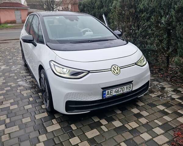 Білий Фольксваген ID.3, об'ємом двигуна 0 л та пробігом 8 тис. км за 20500 $, фото 1 на Automoto.ua