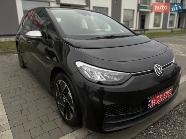 Черный Фольксваген ID.3, объемом двигателя 0 л и пробегом 161 тыс. км за 14950 $, фото 1 на Automoto.ua