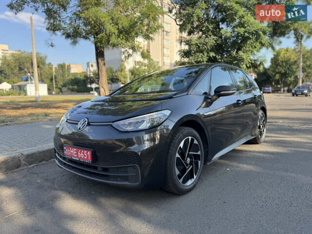 Черный Фольксваген ID.3, объемом двигателя 0 л и пробегом 63 тыс. км за 16400 $, фото 1 на Automoto.ua