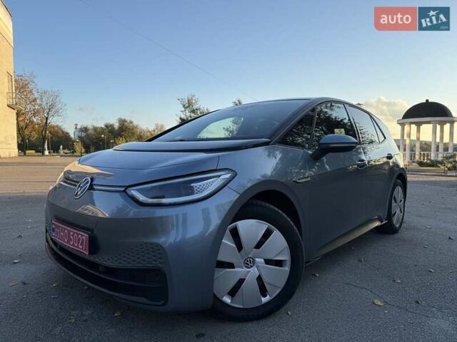 Сірий Фольксваген ID.3, об'ємом двигуна 0 л та пробігом 135 тис. км за 17900 $, фото 1 на Automoto.ua