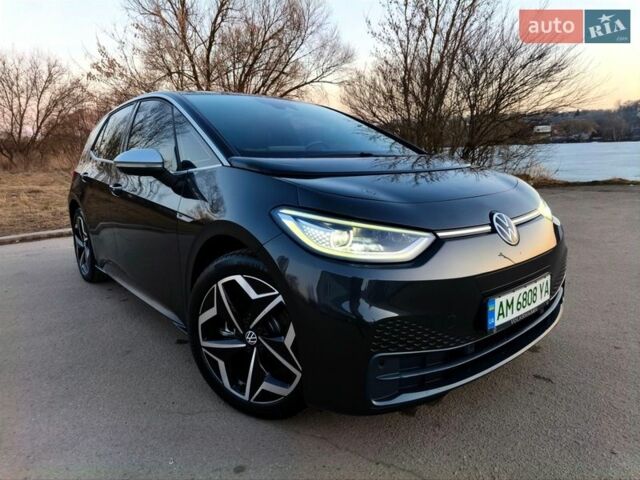 Сірий Фольксваген ID.3, об'ємом двигуна 0 л та пробігом 135 тис. км за 15950 $, фото 1 на Automoto.ua