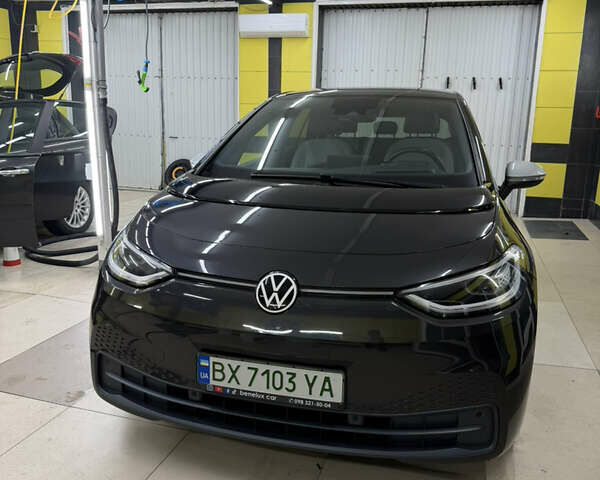 Сірий Фольксваген ID.3, об'ємом двигуна 0 л та пробігом 60 тис. км за 18700 $, фото 1 на Automoto.ua